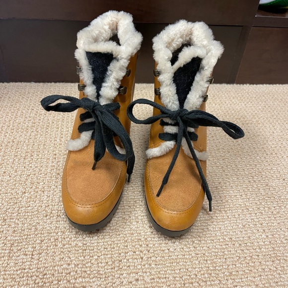 Cole Hahn Wedge Booties! - Picture 4 of 7